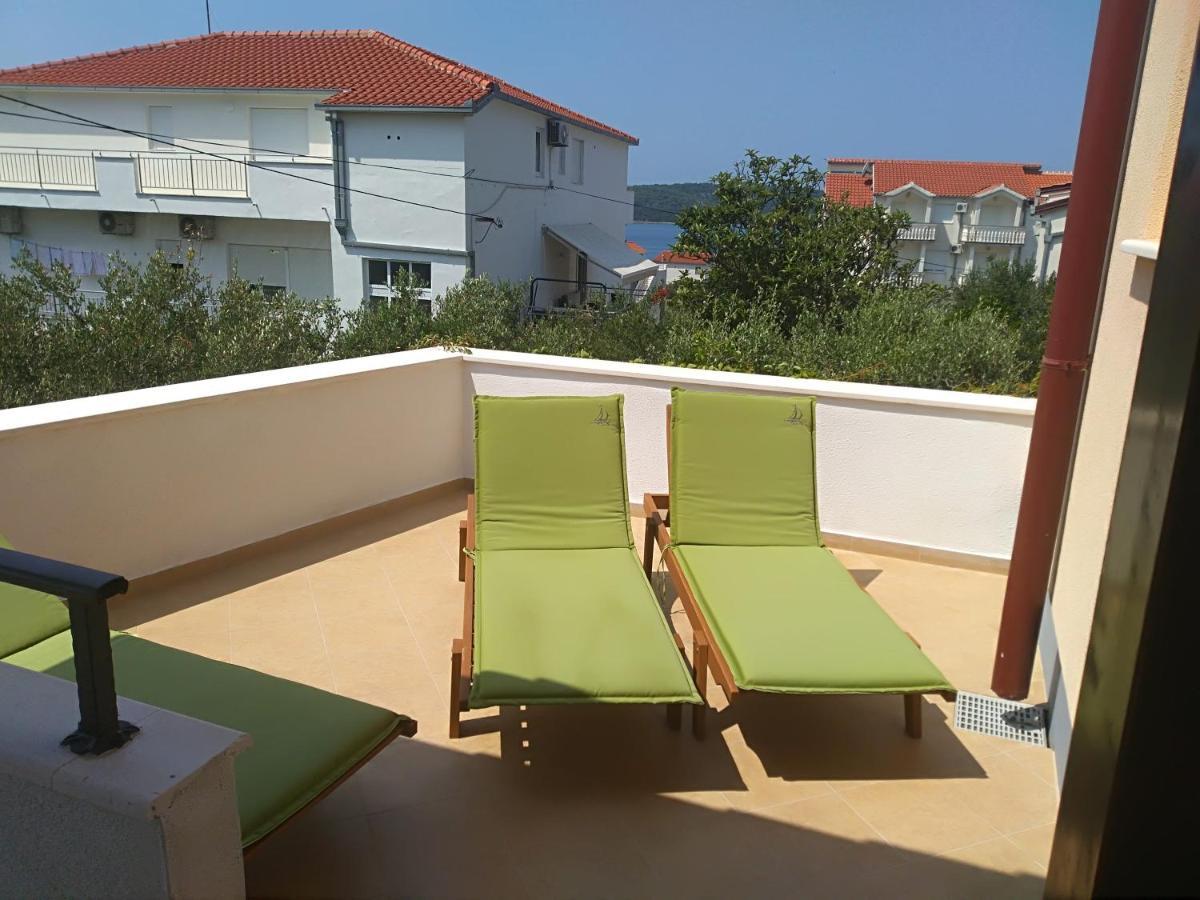 Apartmani Petra Trogir Exterior photo
